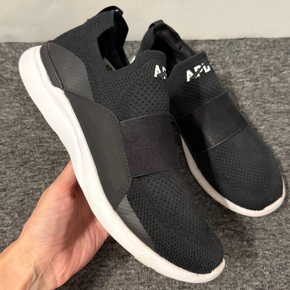 APL Techloom Bliss slip on sneakers size 9.5 - Picture 2 of 11
